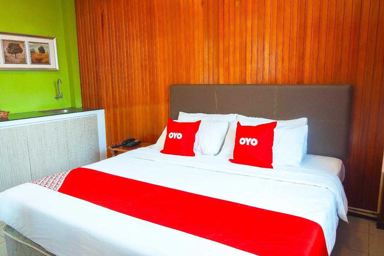 Keningau Oyo 89577 Kristal Hotel מראה חיצוני תמונה
